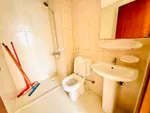 Apartments for annual rent in Al Ain, three rooms, a hall, a kitchen and three bathrooms : Image 8