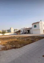 Villa for sale in Sharjah area - opposite Al Zahia City Center : Image 2