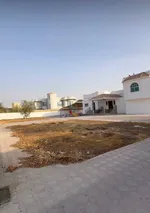 Villa for sale in Sharjah area - opposite Al Zahia City Center : Image 3