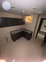 غرفتين وصاله اول ساكن للايجار السنوي : Image 6