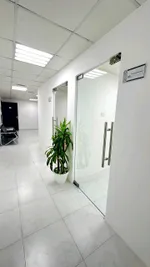 Medical clinic for rent in Falcon Towers : Image 7