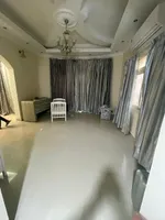 فيلا للايجار السنوي : Image 3