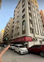 للبيع بناية في الشارقة منطقة الرولة ( الغرير ) أرضي و 7 طوابق شقق : Image 4