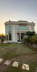 For sale a villa in Sharjah in the Qarayen area. The two-storey villa consists of 4 master bedrooms, a majlis, a kitchen and a maid's room : Image 2