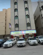 للبيع بناية في الشارقة منطقة النباعة  خلف مركز المبارك أرضي محلات  وخمس طوابق شقق  عمر البناية 24 سنة تم عمل  صيانة كاملة للبناية مساحة الارضر 2800 قدم مربع  شارعين تتكون  من 20 شقة غرفة وصالة  واسيوديو و 3 محلات الدخل : Image 5