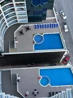 شقة للبيع ثلاث غرف وصالة وبلكونتين ومطبخ وثلاث حمامات مساحة كبرة جدا وسبر ديلوكس مع اطلالة : Image 2