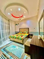 شقة للبيع ثلاث غرف وصالة وبلكونتين ومطبخ وثلاث حمامات مساحة كبرة جدا وسبر ديلوكس مع اطلالة : Image 7