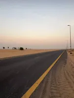 للبيع منطقة السحمة فرصة استثمارية مميزة جدا جدا للي حاب يستثمر فلوسه في أراضي سكنية مميزة في الشارقة سواءا للتطوير العقاري وبناء فلل وبيعها أو تأجيرها : Image 2