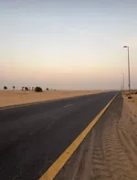 للبيع منطقة السحمة فرصة استثمارية مميزة جدا جدا للي حاب يستثمر فلوسه في أراضي سكنية مميزة في الشارقة سواءا للتطوير العقاري وبناء فلل وبيعها أو تأجيرها : Image 3