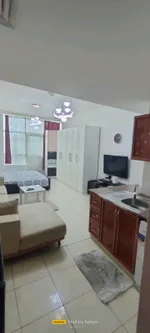 Studio for monthly rent in Orient Towers including everything : Image 2