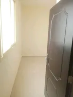 للإيجار شقة غرفة و صالة بدون بلكونة في عجمان منطقة الروضة 3 : Image 6