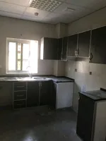 شقه غرفه وصاله وبلكون للايجار السنوي بالراشديه1 : Image 3