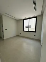 للبيع فلل في عجمان، منطقة العامرة (6 غرف) بأسعار مغرية. : Image 3