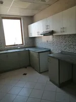 للايجار السنوي غرفتين وصالة مع بلكونة الغرفة ماستر مساحة واسعة في عجمان : Image 4