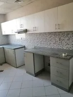 للايجار السنوي غرفتين وصالة مع بلكونة الغرفة ماستر مساحة واسعة في عجمان : Image 5