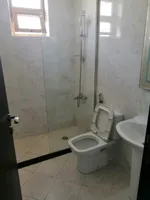 للايجار السنوي غرفتين وصالة مع بلكونة الغرفة ماستر مساحة واسعة في عجمان : Image 8