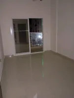 للإيجار شقة غرفة و صالة مع بلكونة أول ساكن في عجمان منطقة النخيل : Image 2