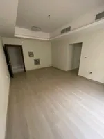 شقة للايجار السنوي : Image 1