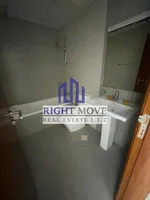 شقة غير مفروشة للايجار السنوي : Image 6