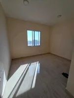 للإيجار السنوي شقة غرفتين وصالة الغرف ماستر 3 حمامات ثاني ساكن الشقة فيها بلكونة في عجمان منطقة العالية : Image 7