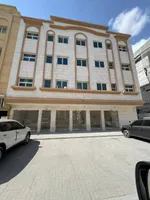 للبيع بناية في الشارقة منطقة مويلح, قريبة من مجمع المدارس : Image 1