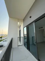 تملك فيلا فخمة في منطقة ممتازة وحيوية بمساحة 1872 قدم مربع : Image 5