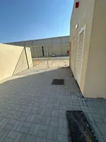 For annual rent, a fenced land (a plot of land) with an area of ​​15,000 square feet in Umm Al Quwain : Image 2