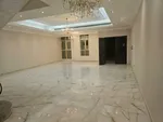 Residential villa for rent : Image 2