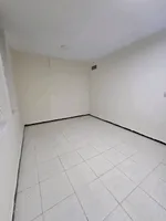 للإيجار السنوي شقة غرفة وصالة ببلكونة و الخزائن بالحائط في عجمان منطقة الراشدية 3 : Image 5