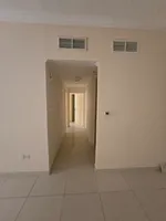 للإيجار السنوي شقة غرفتين وصالة الغرفة ماستر ببلكونة في عجمان منطقة النعيمية 1 : Image 3