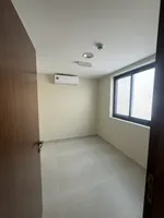 Two-storey villa for rent : Image 6