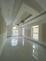 Villa for sale in Al Mowaihat. Very beautiful and beautiful ✨. A large area with all services and entertainment. Great location. 6 master rooms. : Image 3