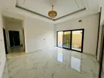 luxury villa for sale : Image 2