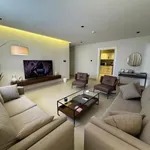 فرصة استثمارية نادرة: بناء سكني فاخر للبيع في الشارقة - القصباء : Image 4