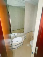 للايجار السنوي شقة غرفتين وصالة فخمة على كورنيش عجمان : Image 3