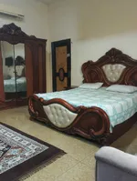 استوديو مفروش كبير للايجار الشهري : Image 3