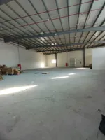 مستودع للإيجار السنوي بمساحة 8800 قدم في أم القيوين : Image 6