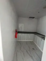 مستودع للإيجار السنوي بمساحة 8800 قدم في أم القيوين : Image 8