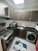 للإيجار الشهري إستوديو مفروش  قريب من كل الخدمات : Image 6