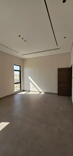 For sale a new villa covered with stone in Sharjah located in Al-Hoshi area. Two floors consist of: 5 master bedrooms+wall cabinets+two halls+majlis+preparatory kitchen : Image 2