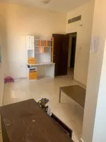 شقة غرفتين وصالة للايجار السنوي بعجمان، اول صف على الكورنيش : Image 8