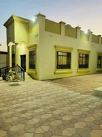 A unique opportunity to own a ready-made villa in Al Dhait South - Ras Al Khaimah : Image 2