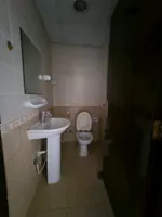 للإيجار شقة غرفتين وصالة ببلكونة في عجمان منطقة البستان السعر 30 الف : Image 7