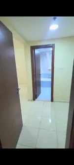 Two rooms and a hall for annual rent in Orient Towers : Image 7