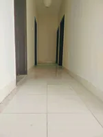 للإيجار شقة غرفتين و صالة ببلكونة 2 حمام في عجمان الراشدية 1 خلف أبراج الخور : Image 4