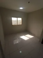 للايجار السنوي غرفه وصاله اول ساكن المويهات : Image 4