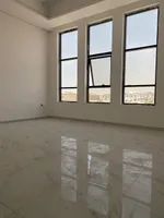 For sale a villa in Sharjah located in the Al-Hoshi area in a great location opposite Al-Hoshi Park. Two floors consist of 5 master bedrooms+cabinets on the wall : Image 7