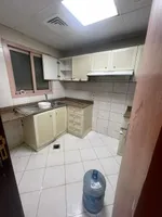 A room and a hall for monthly rent including bills : Image 5