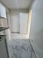 Apartment for monthly rent, one room, hall, kitchen and bathroom : Image 6