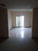 For rent, an apartment with 3 master bedrooms, a large hall with a view and an excellent balcony, a large kitchen and 5 bathrooms : Image 2